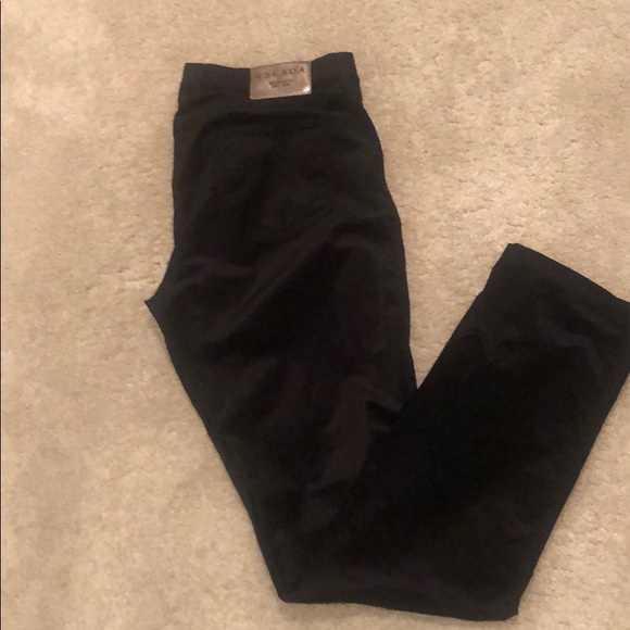 Beautiful black velvet jeans by Escada - size 40